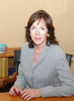 Dr. Diana Denholm